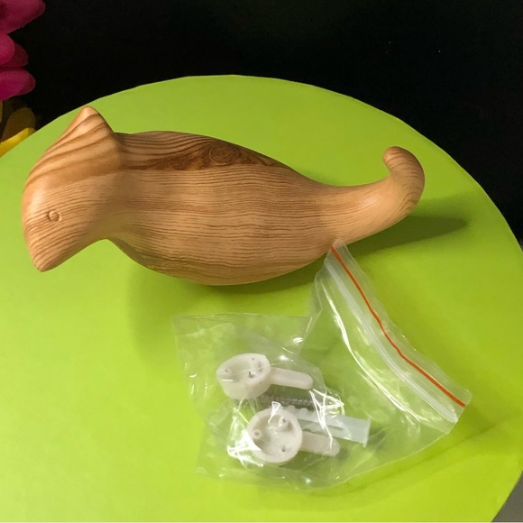 New MIDODU Smooth Wood Grain Bird Key Hook, A Hanger Or Decor Indoor Or Outdoor - Picture 2 of 12